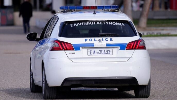 Θεσσαλονίκη: Χειροπέδες σε 33χρονο - Μετέφερε λαθρομετανάστη