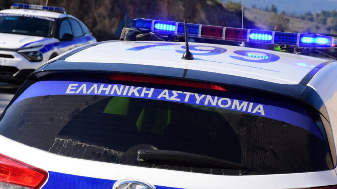 Σύλληψη τριών παράτυπων αλλοδαπών σε αστυνομική επιχείρηση στη δυτική Θεσσαλονίκη