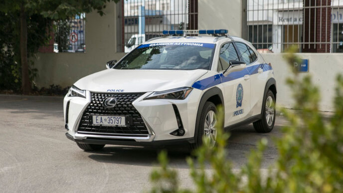 Θεσσαλονίκη: Σύλληψη 33χρονου για μεταφορά παράνομων μεταναστών