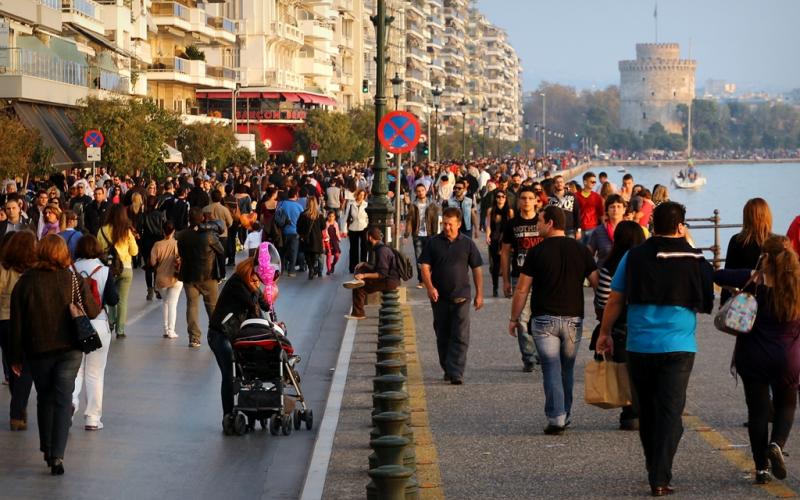 Πάνω από τους μισούς πολίτες δηλώνουν αδιαφορία για τα μέτρα της ΔΕΘ